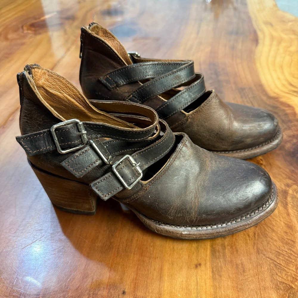 Freebird by Steven Women's Ankle Boots 8 Bootie Dawson 3 Straps Zip Moto